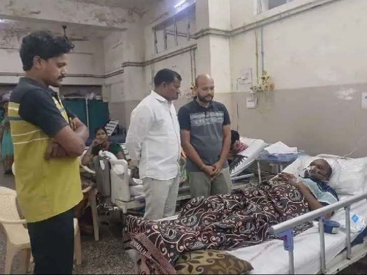 బాధిత కుటుంబానికి అండగా నిలిచిన ఎమ్మెల్యే