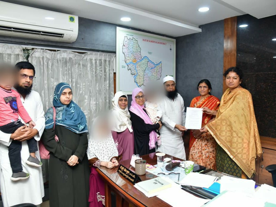 పిల్లలను చట్టపరంగా దత్తత తీసుకోవాలి: కలెక్టర్