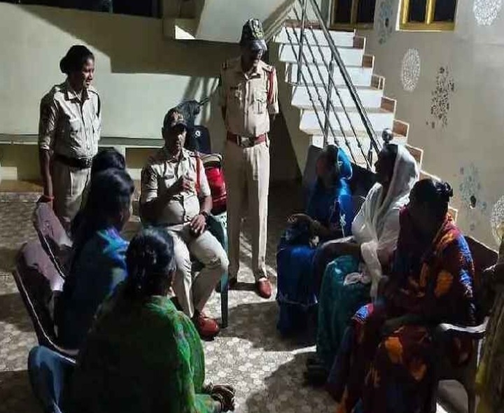 మత్తు పదార్థాలకు దూరంగా ఉండాలి: సీఐ