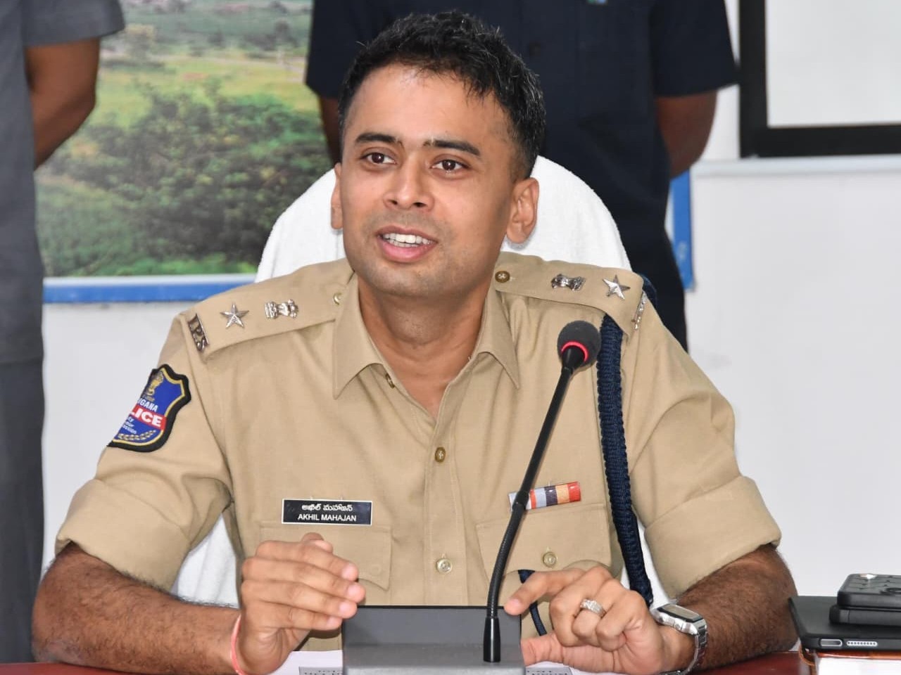 ఈద్గా వైపు ట్రాఫిక్ మళ్లింపు: ఎస్పీ