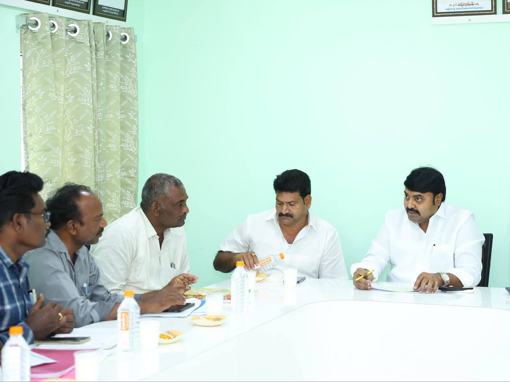 ల్యాండ్ పూలింగ్ పై ఎమ్మెల్యే భాష్యం ప్రవీణ్ సమీక్ష