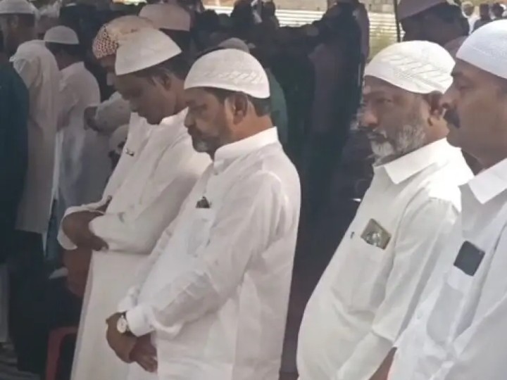 రంజాన్ సందర్భంగా ఈద్గా‌ను సందర్శించిన ఎమ్మెల్యే