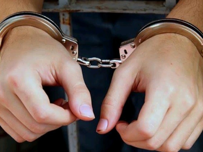 రైళ్లలో చోరీ.. విశాఖలో కాకినాడ వాసి అరెస్టు