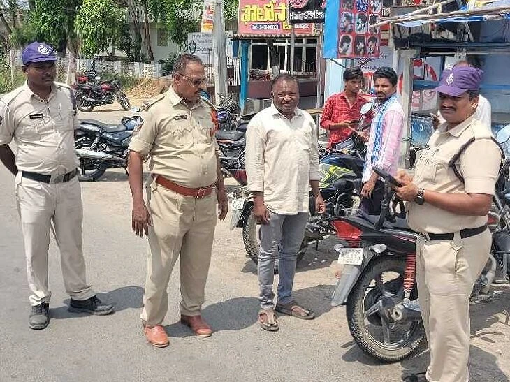 ఫిరంగిపురంలో వాహనాల తనిఖీలు చేపట్టిన ఎస్సై