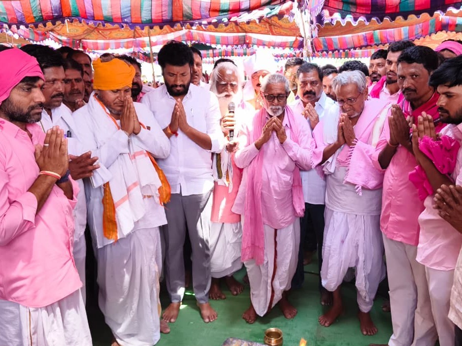 ఆధ్యాత్మికతతోనే ప్రశాంతత: MLA అనిల్ జాదవ్