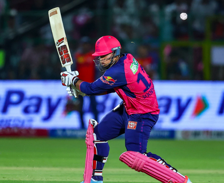 కెప్టెన్‌గా వైభవ్‌ను కాపాడుకుంటా: పరాగ్