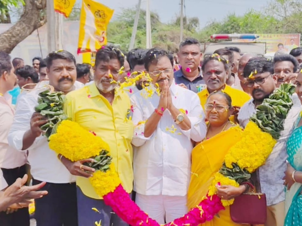 హెల్త్ క్లినిక్‌ను ప్రారంభించిన ఎమ్మెల్యే