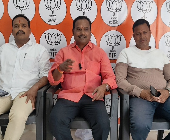 రాష్ట్ర బడ్జెట్‌పై మండిపడ్డ బీజేపీ నేతలు