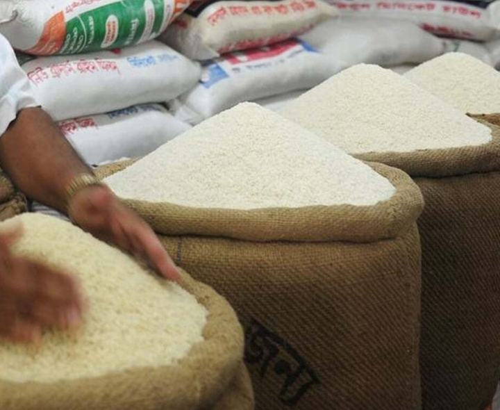 140 మెట్రిక్ టన్నుల PDS బియ్యం స్వాధీనం