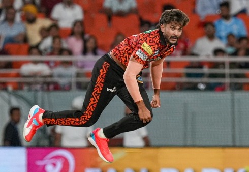 ప్రాక్టీస్ మ్యాచ్‌లో నితీష్ రెడ్డి అద్భుత స్పెల్