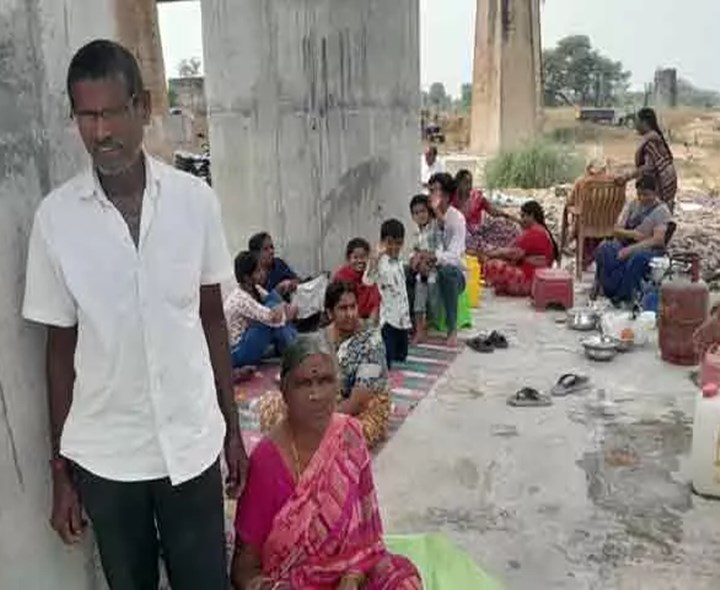 ఆ ఊరిలో.. 2 నెలల్లో 25 మంది మృతి