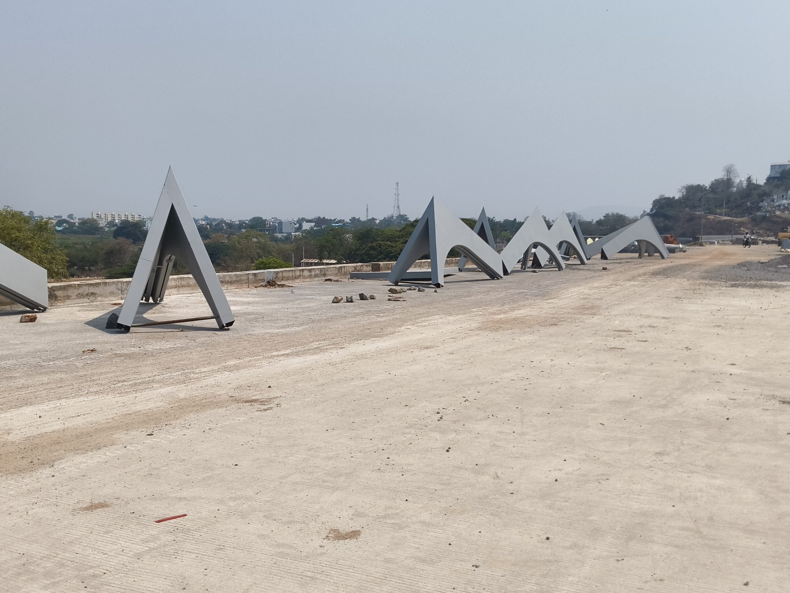 శరవేగంగా ఎల్లమ్మ చెరువు  సుందరీకరణ పనులు