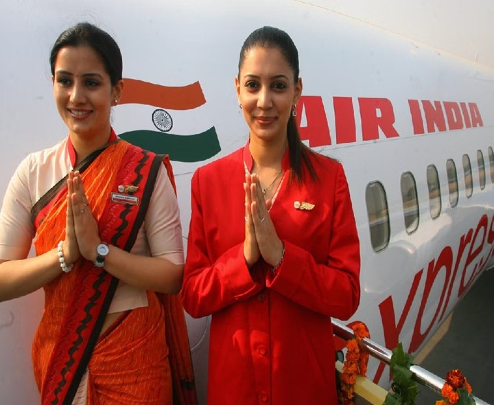 AIR INDIA: బరువు పెరిగితే జీతంలో కోత!
