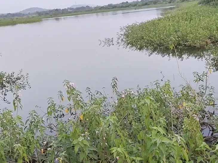 మందిపల్లి చెరువు జల సంరక్షణకు మోడల్