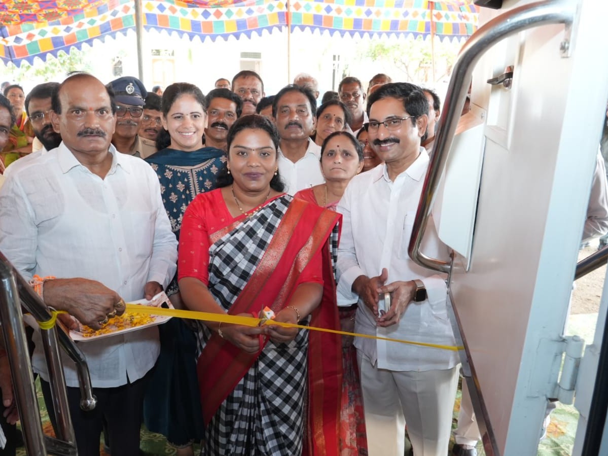 ఉచిత క్యాన్సర్ స్క్రీనింగ్ శిబిరం ప్రారంభించిన ఎమ్మెల్యే