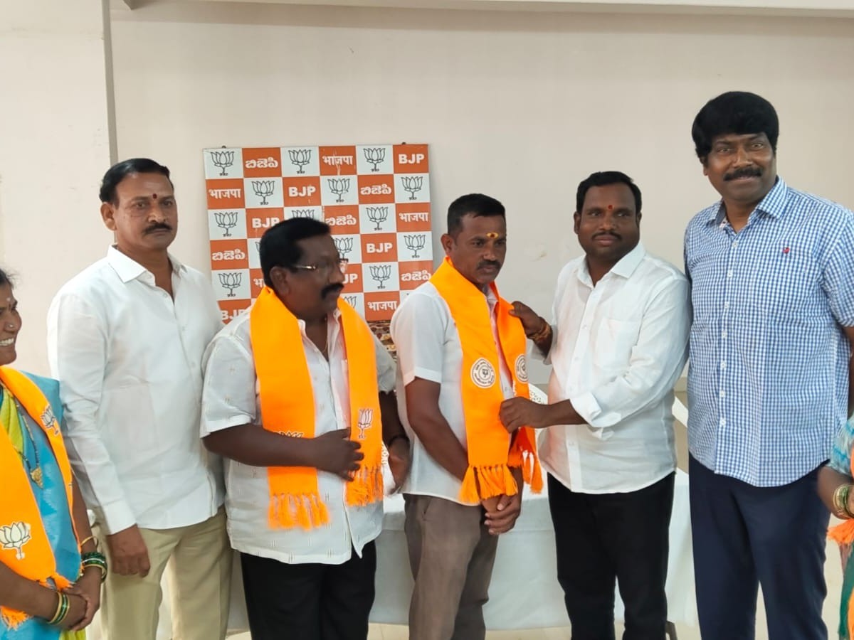 కాంగ్రెస్‌కి షాక్.. బీజేపీలోకి చేరికలు..!