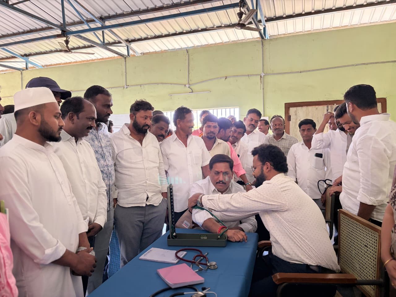 ‘వైద్య సేవలు సద్వినియోగం చేసుకోవాలి’