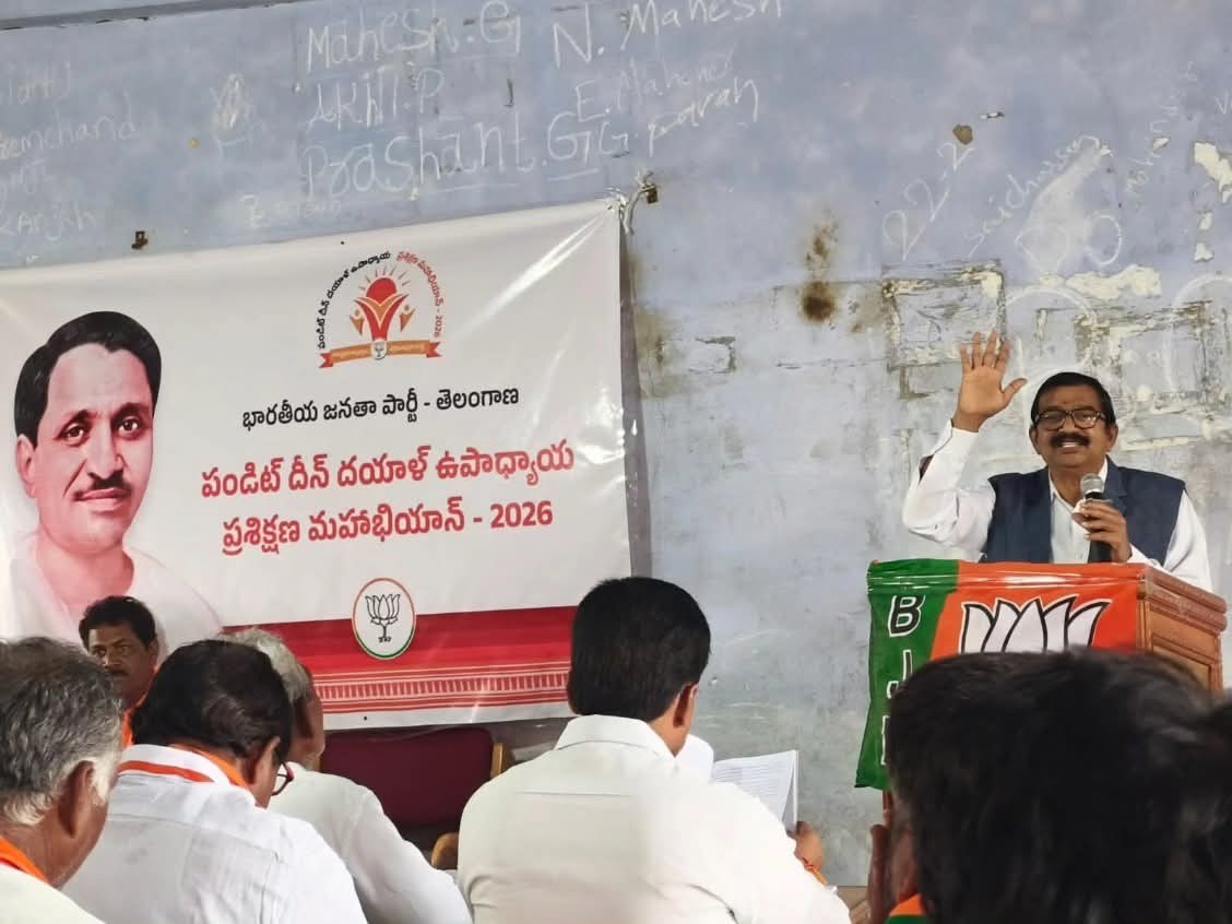 ‘సంక్షేమ పథకాలను ప్రజల్లోకి తీసుకెళ్లాలి’