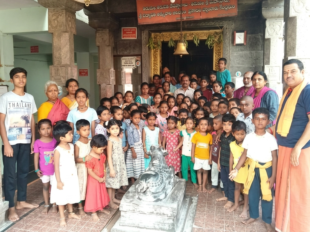 బాలసంస్కార కేంద్రంలో ఆధ్యాత్మిక వేడుకలు