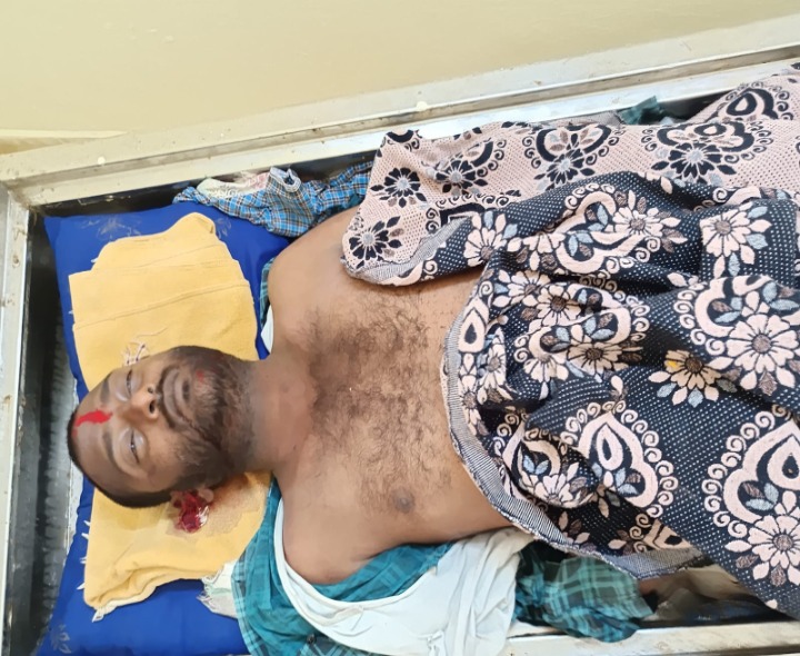 పిడుగుపాటుకు గురై పాడి రైతు మృతి!