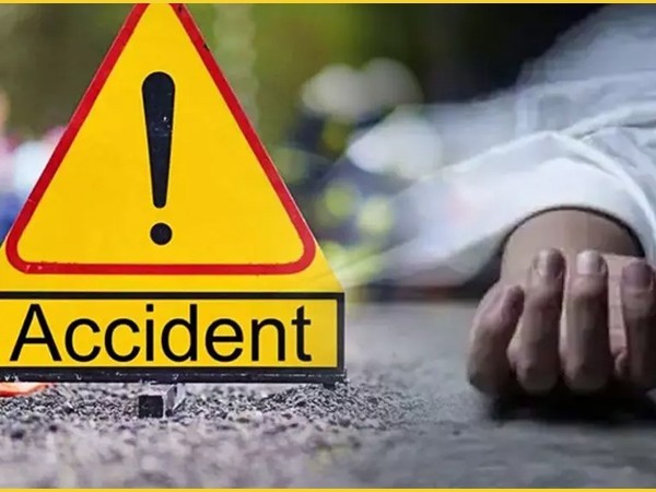 రోడ్డు ప్రమాదంలో ఒకరికి తీవ్ర గాయాలు..!