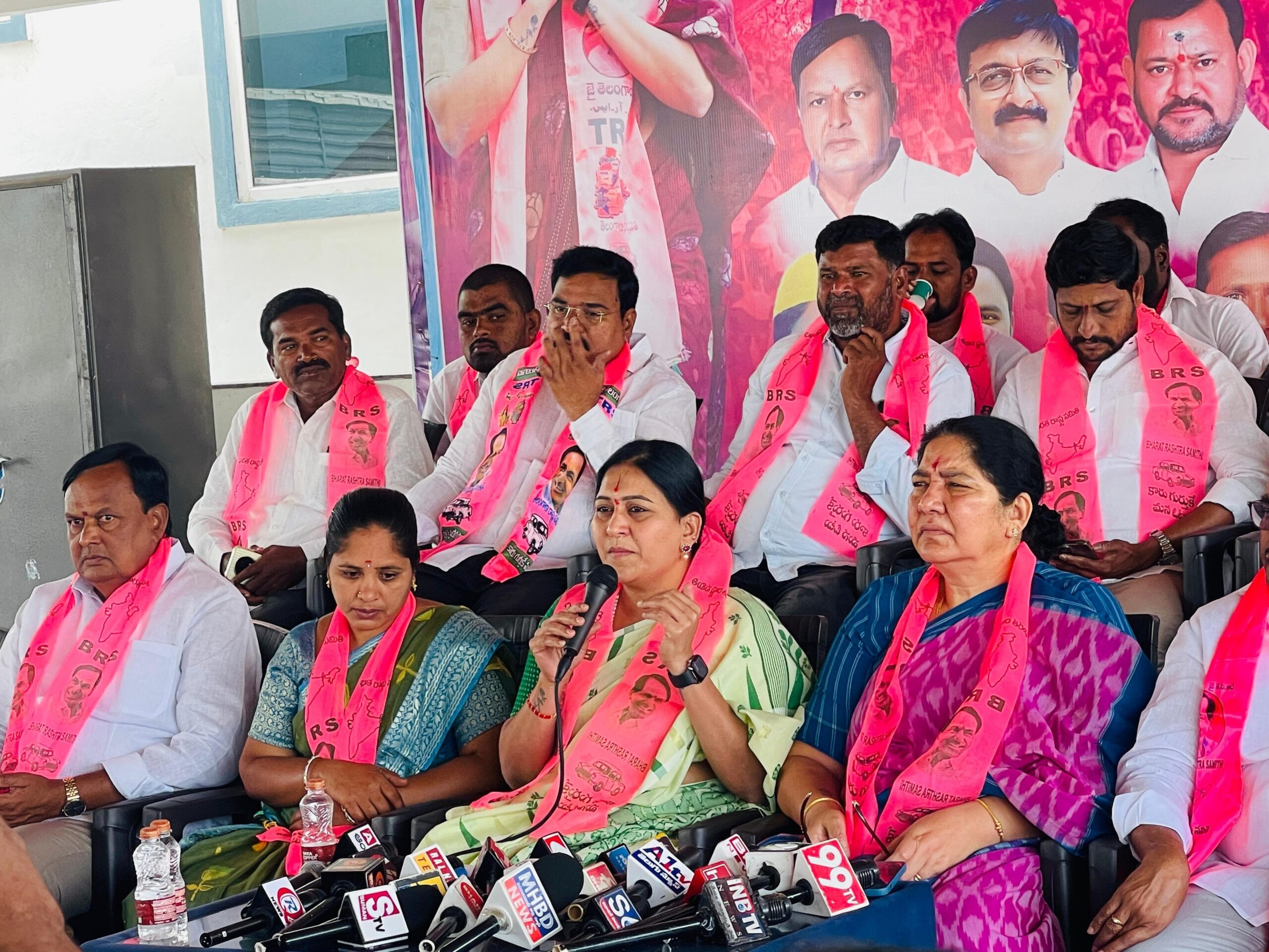 బడ్జెట్‌పై మాజీ ఎంపీ విమర్శలు