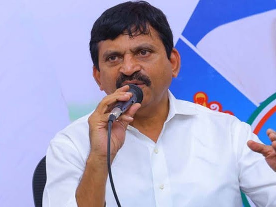 భూభారతి ద్వారా సమస్యలు పరిష్కారం: మంత్రి
