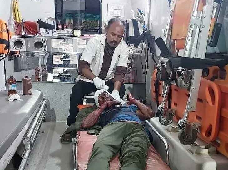 యువకుడిపై గుర్తుతెలియని వ్యక్తుల దాడి