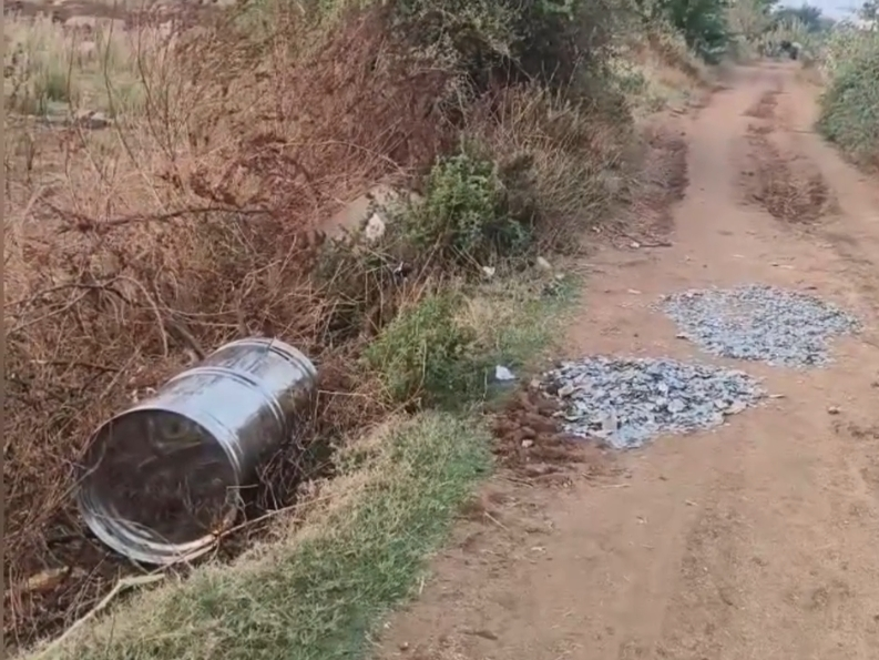 దుర్గమ్మ హుండీని మాయం చేసిన దుండగులు..!