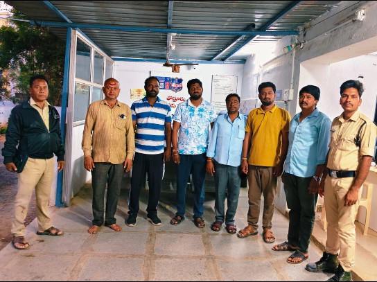 అక్రమ అరెస్టులతో ఉద్యమాన్ని ఆపలేరు: బీజేపీ