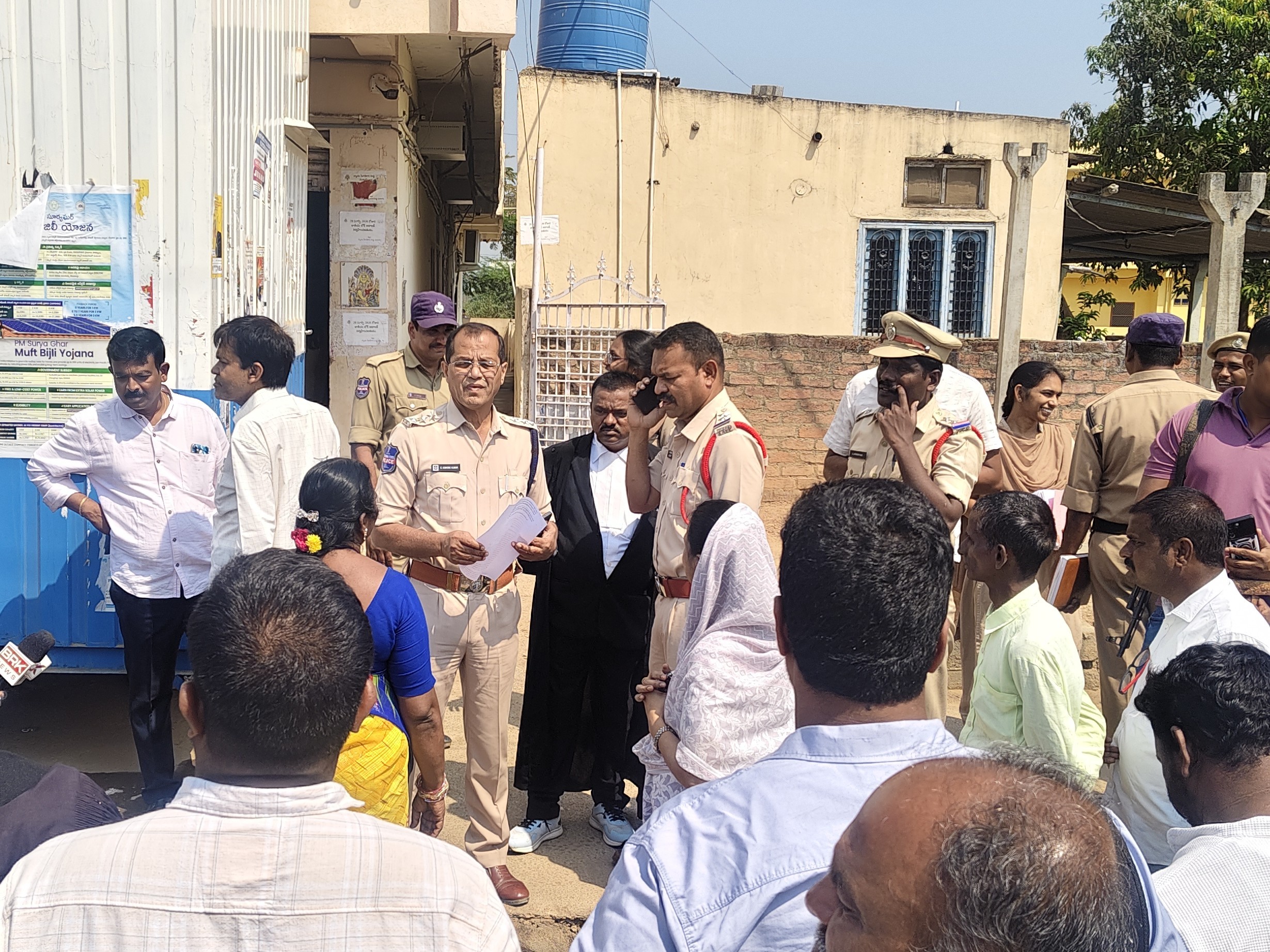 జిల్లా  కోర్టుకు బాంబు బెదిరింపు