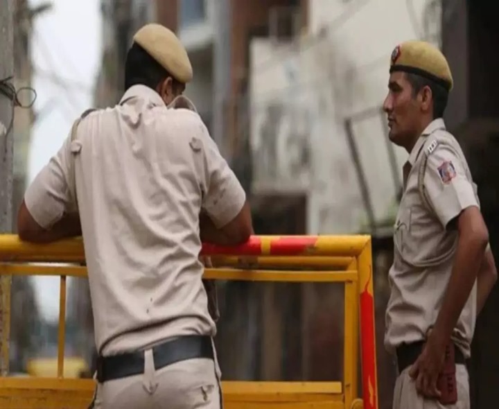 మచిలీపట్నం జిల్లా కోర్టుకు బాంబు బెదిరింపు