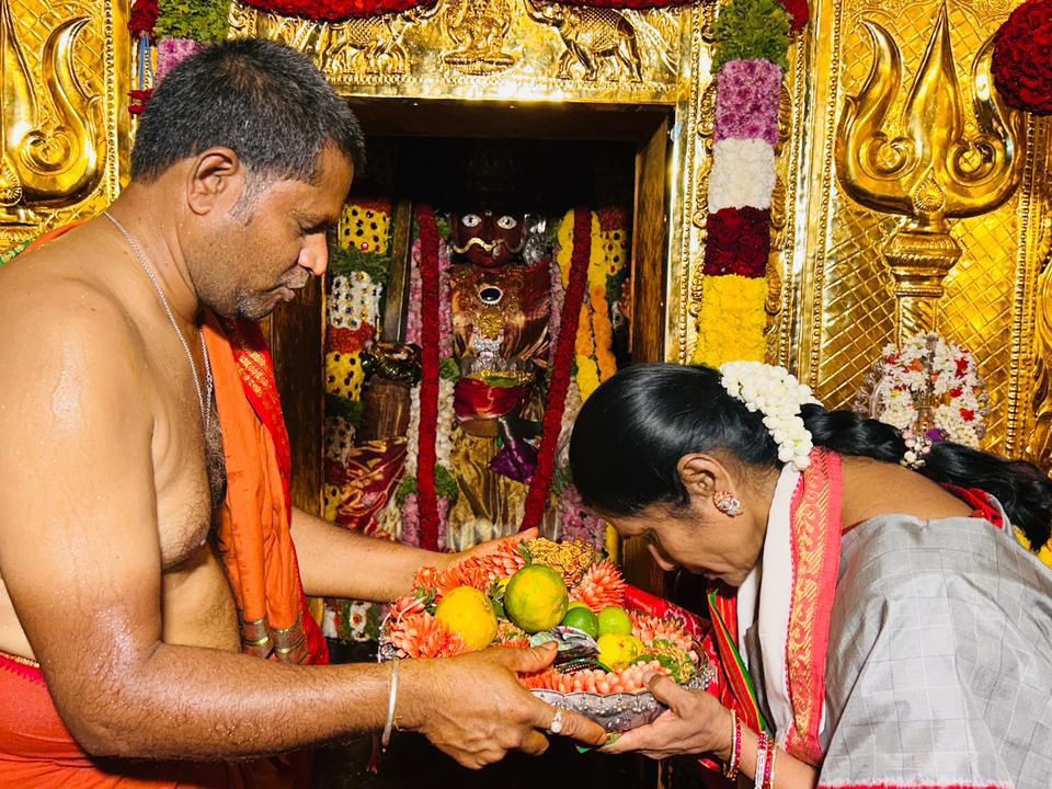 జ్యోతి ఉత్సవాల్లో పాల్గొన్న బీసీ ఇందిరమ్మ..!