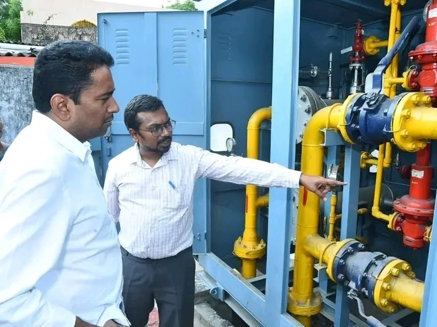 పైప్‌డ్ నేచురల్ గ్యాస్ ప్లాంట్ సౌకర్యమంతమైనది