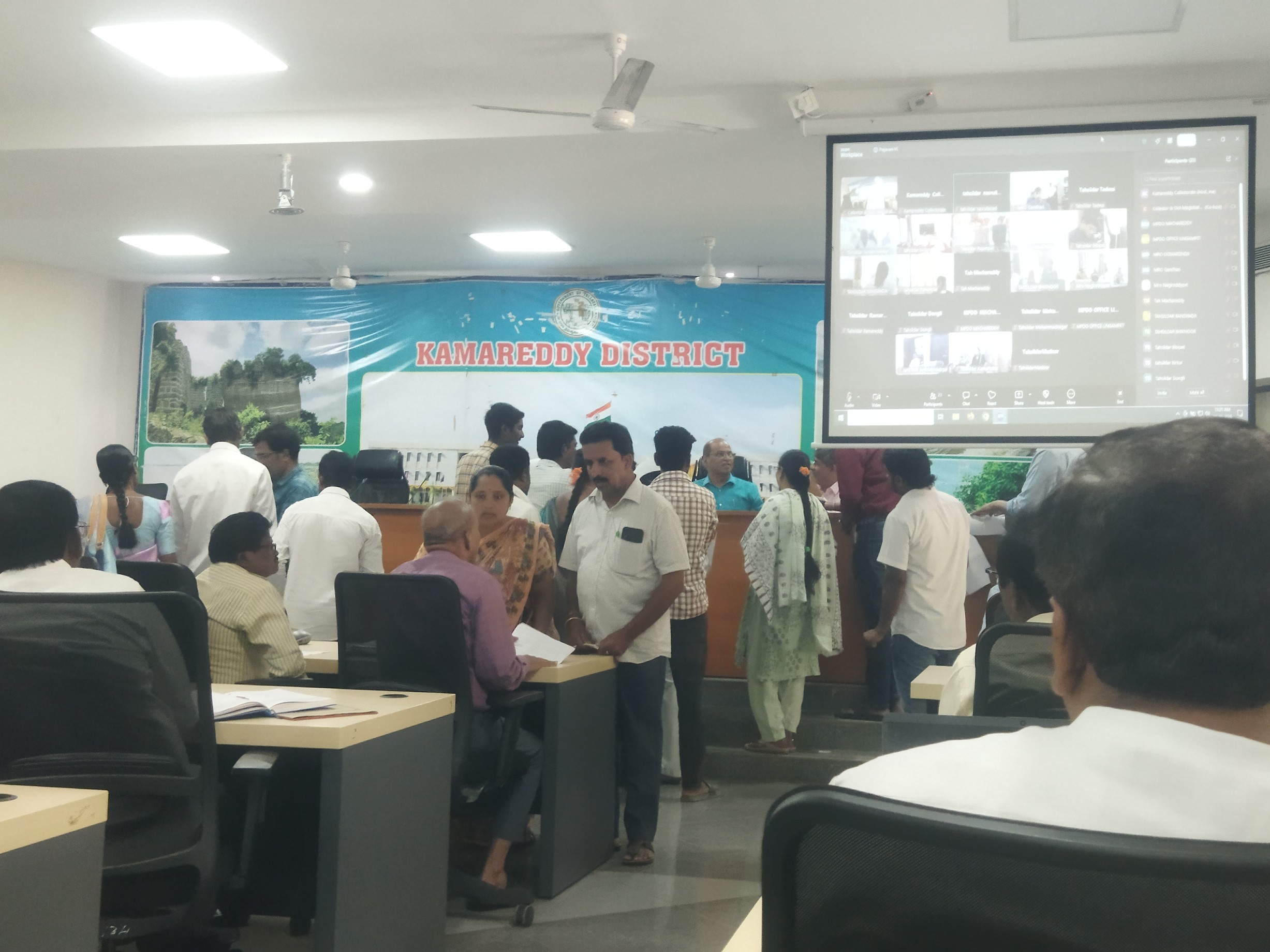 కొనసాగుతున్న ‘ప్రజావాణి’ కార్యక్రమం