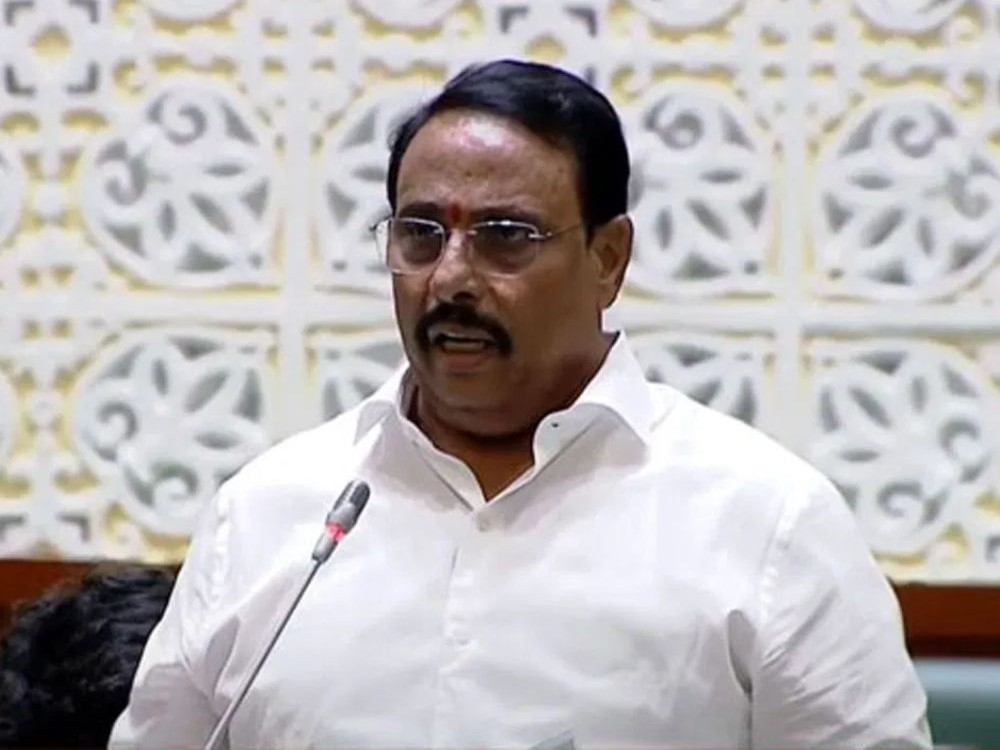 దానం నాగేందర్‌కు హైకోర్టు నోటీసులు