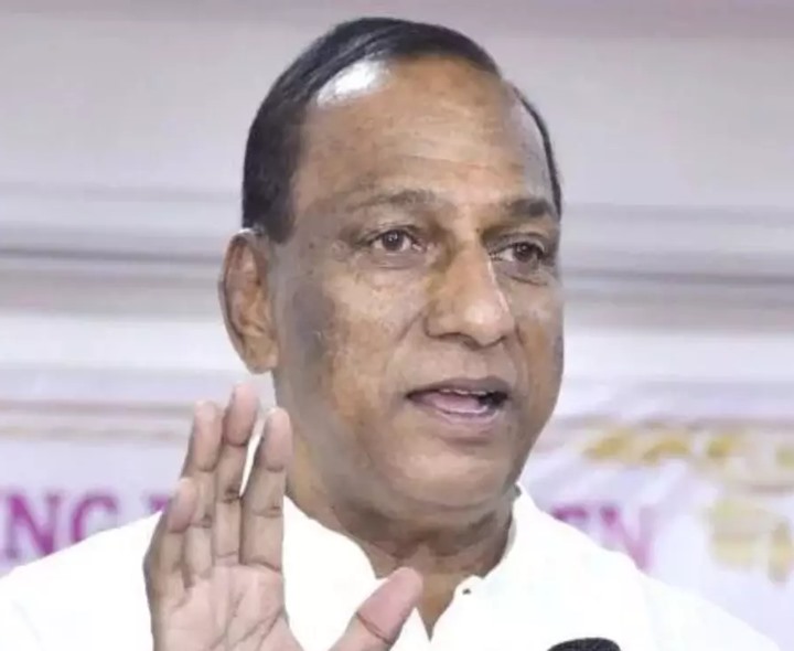 మద్యం వ్యాపారానికి అనుమతివ్వండి: మల్లారెడ్డి