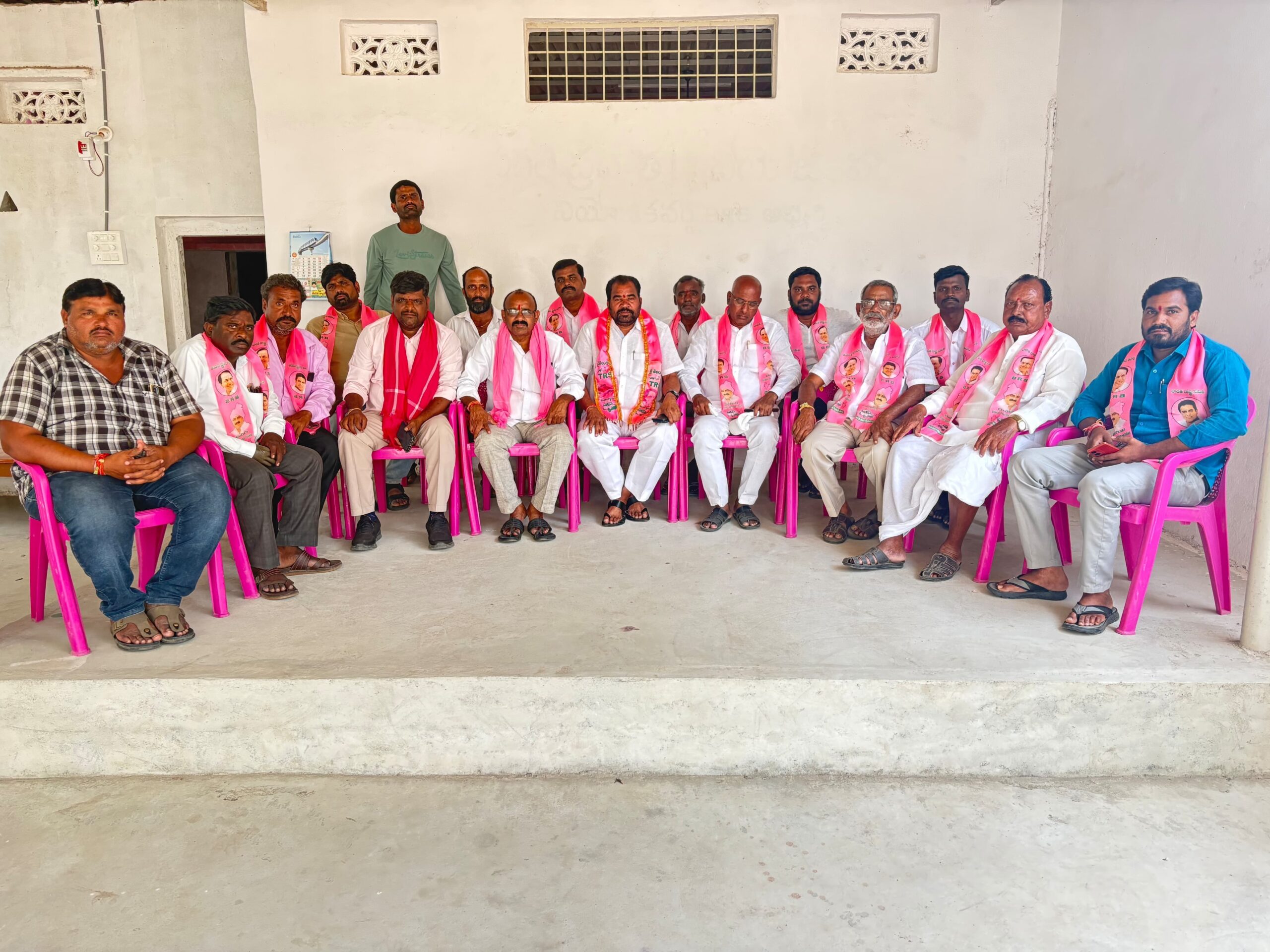 గ్యారెంటీలు గాలిలోనే.. బీఆర్ఎస్ మండిపాటు