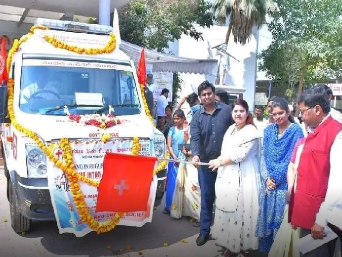 మొబైల్ మెడికల్ యూనిట్ ప్రారంభం