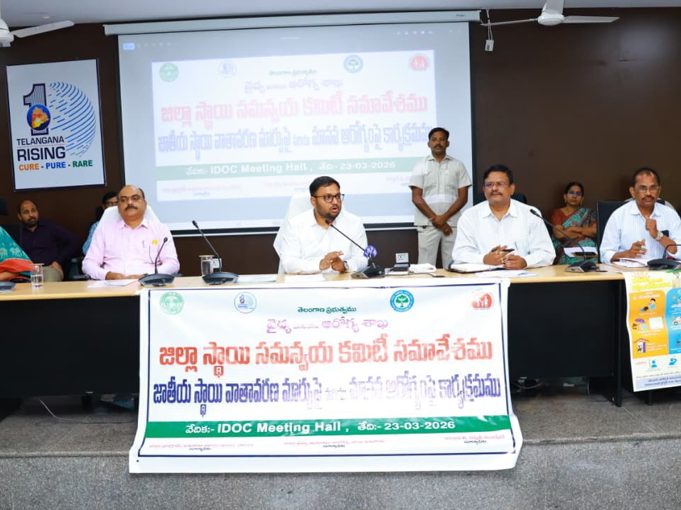 వడదెబ్బపై అప్రమత్తంగా ఉండాలి: కలెక్టర్