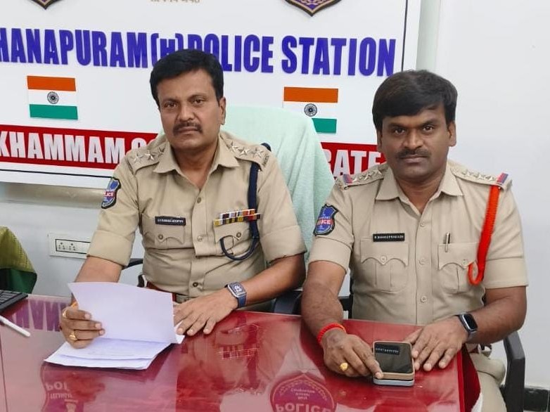 భూధాన్ భూముల అక్రమార్కులపై కేసులు నమోదు