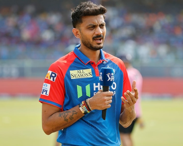 గుడికి వెళ్తే తప్పేంటి?: అక్షర్ పటేల్