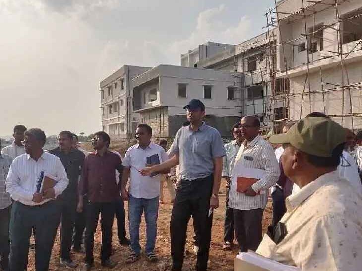 నూతన కలెక్టరేట్ పనులను కలెక్టర్ పరిశీలన