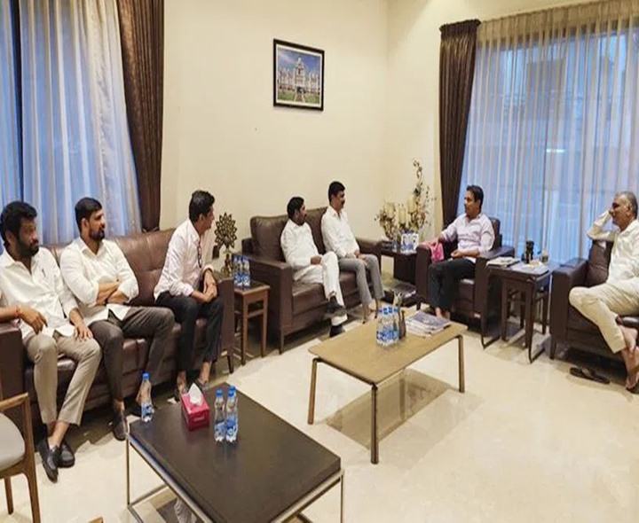 వేములను పరామర్శించిన కేటీఆర్, హరీష్