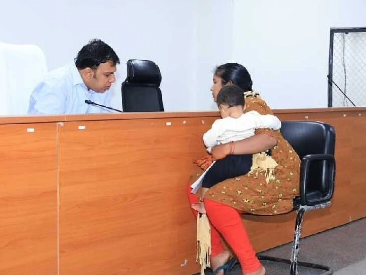 ‘ప్రజావాణి దరఖాస్తులు తక్షణమే పరిష్కరించాలి’