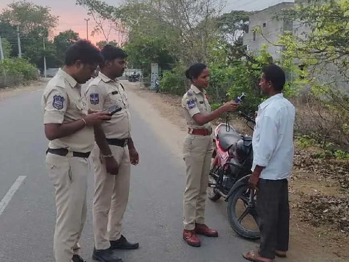 తాగి వాహనాలు నడిపితే చర్యలు తప్పవు: ఎస్సై