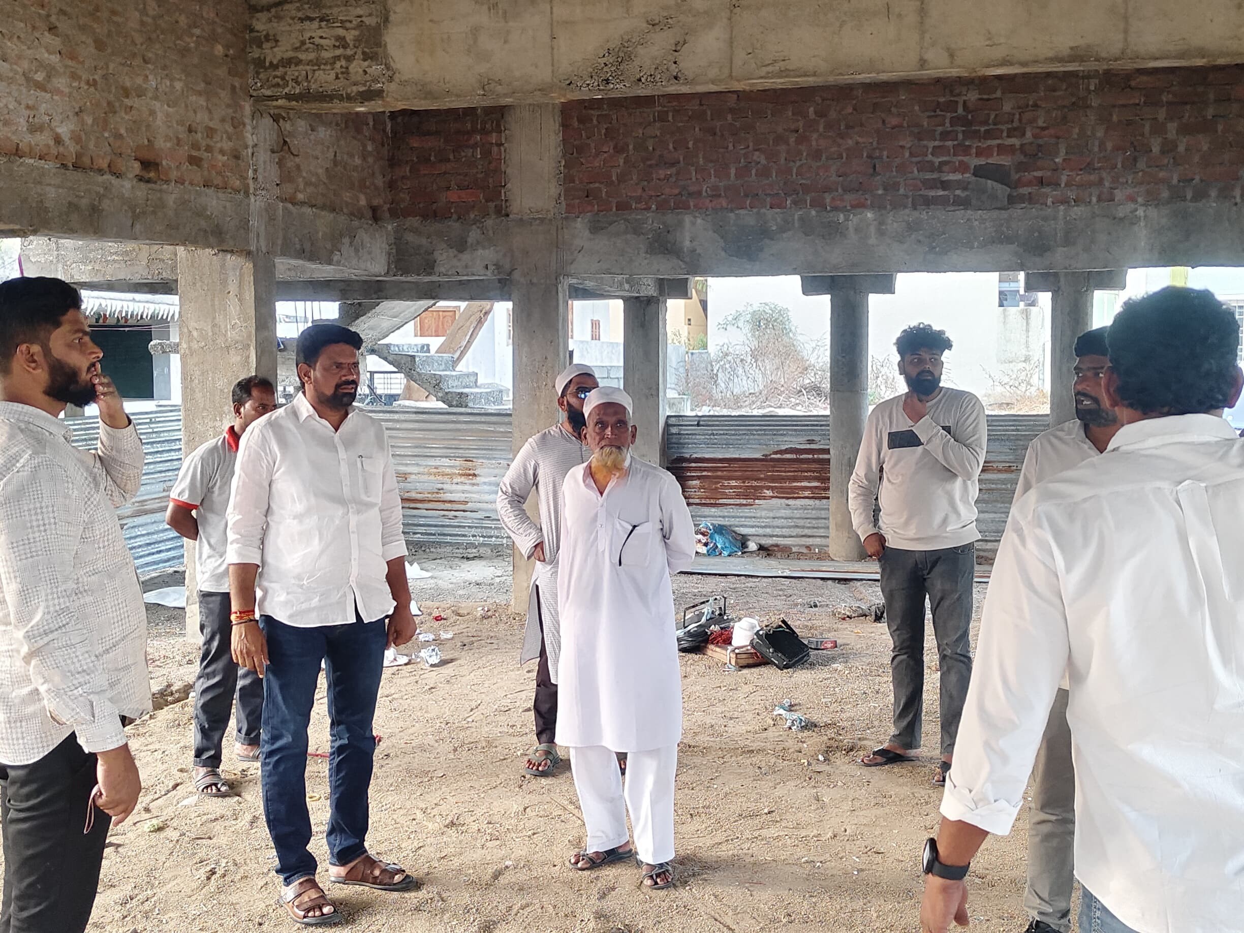 రూ.80 లక్షలతో షాదీఖానా నిర్మాణం