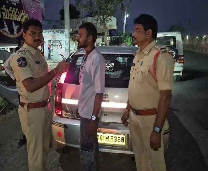 41 ట్రాఫిక్ ఉల్లంఘన కేసులు నమోదు