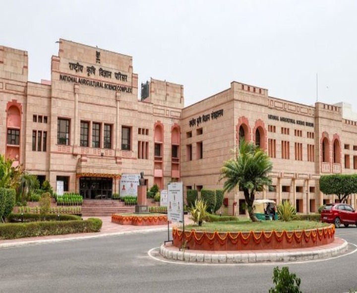 రైతులకు కూరగాయల గింజల పంపిణీ..!