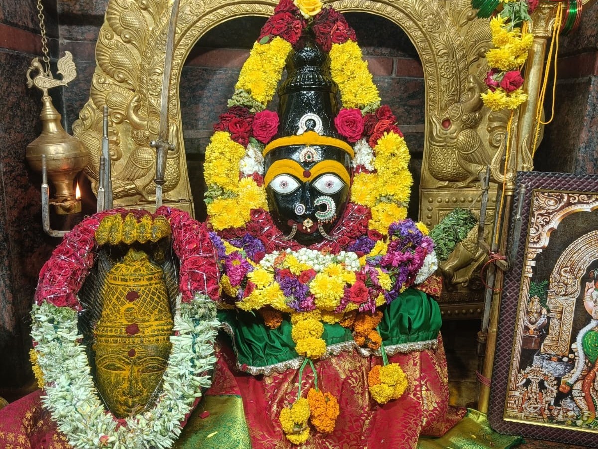 నిజరూపంలో శ్రీ విరుపాక్షి మారెమ్మ దర్శనం